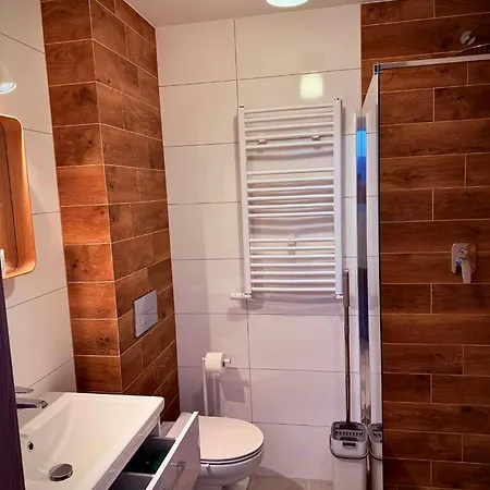 Perla Morz Jedz Na 80 Garaz Faktura Apartment
